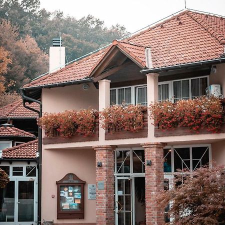 Hotel & Restaurant Se-Mi Veliko Trgovišće Buitenkant foto