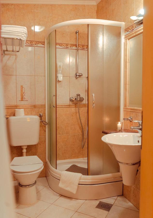 Hotel & Restaurant Se-Mi Veliko Trgovišće Buitenkant foto